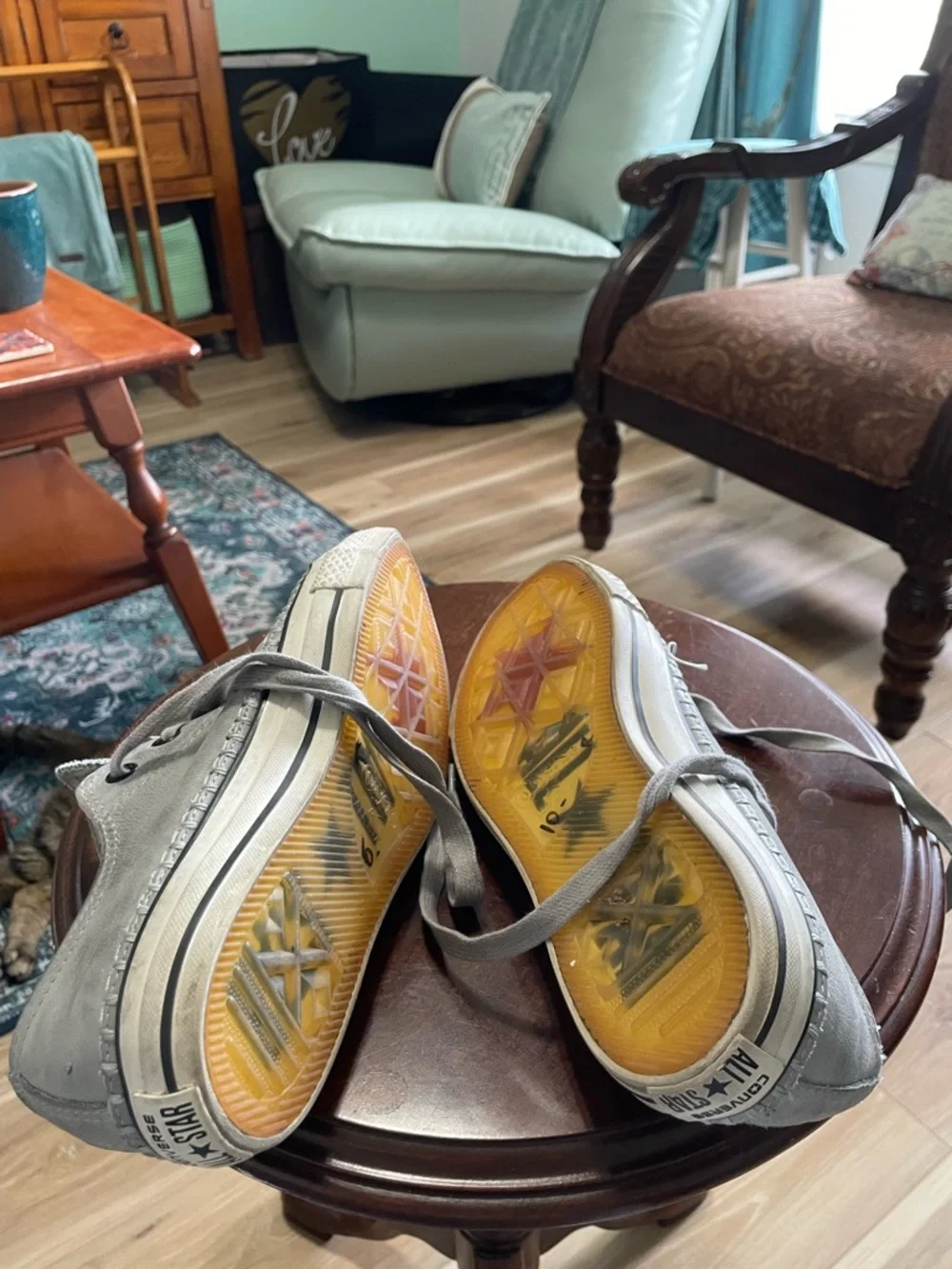 Converse Men's Low-Top John Varvatos Blanket stitch Sneakers in Light Gray - Picture 5 of 7